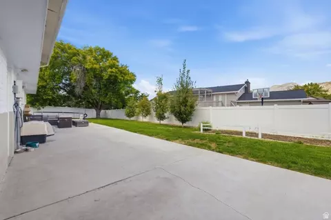 Exterior - 29 E 1700 N, Orem, UT 84057 photo 7 of 11