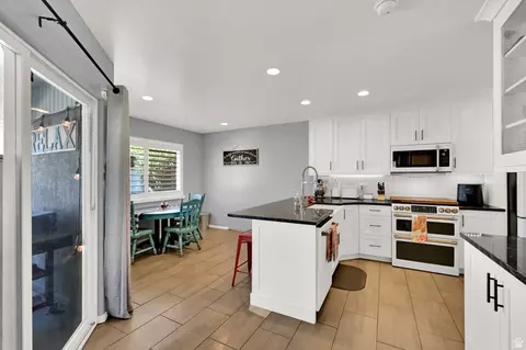 Kitchen - 1003 E Maple St, Mapleton, UT 84664 photo 1 of 4