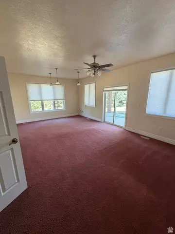 Living - 4458 Glencoe Rd, Preston, ID 83263 photo 4 of 4
