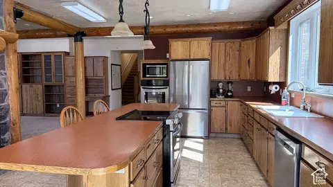 Kitchen - 4458 Glencoe Rd, Preston, ID 83263 photo 2 of 2