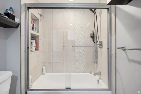 Bath - 704 Robins Ave, Ogden, UT 84404 photo 1 of 3