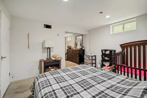Bedroom - 704 Robins Ave, Ogden, UT 84404 photo 5 of 6