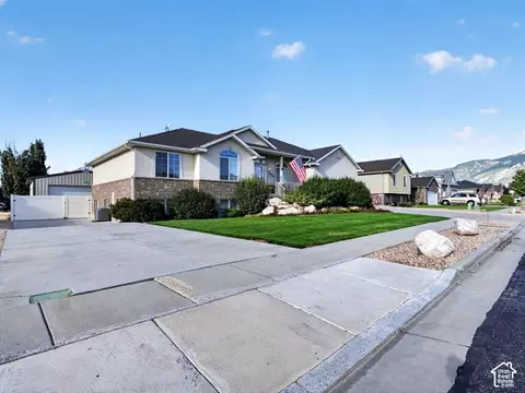 1434 W 1100 N, Farr West, UT 84404