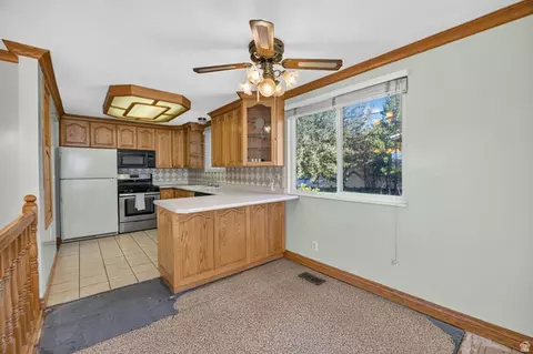 Kitchen - 137 E 6890 S, Midvale, UT 84047 photo 4 of 4