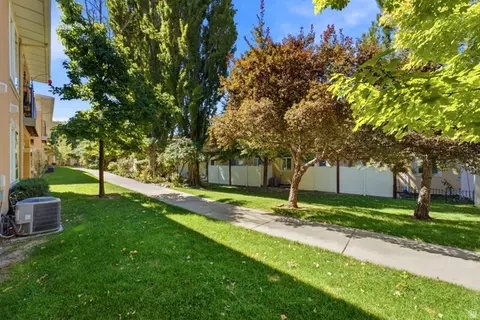 Exterior - 9480 S Hidden Point Dr, Sandy, UT 84070 photo 6 of 11