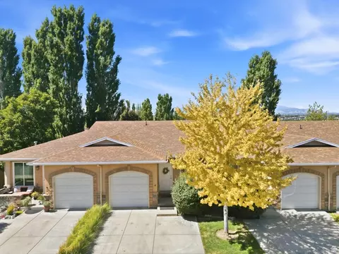 Exterior - 9480 S Hidden Point Dr, Sandy, UT 84070 photo 10 of 11