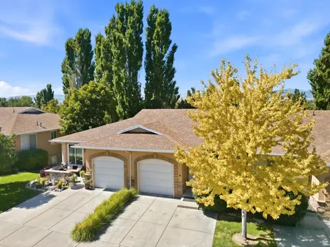 Exterior - 9480 S Hidden Point Dr, Sandy, UT 84070 photo 9 of 11