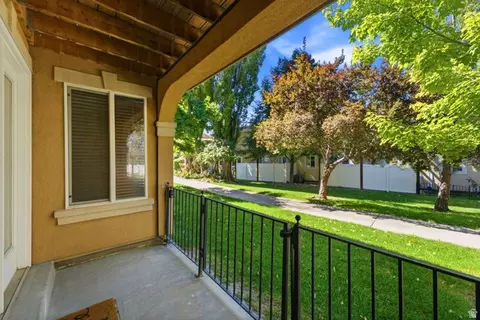 Exterior - 9480 S Hidden Point Dr, Sandy, UT 84070 photo 4 of 11