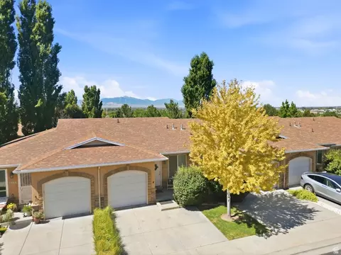 View/Area - 9480 S Hidden Point Dr, Sandy, UT 84070 photo 8 of 8