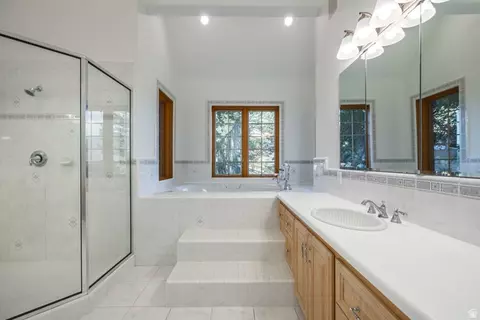 Bath - 190 N 1440 E, Springville, UT 84663 photo 3 of 9