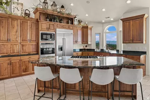 Kitchen - 1358 Palisade Cir, Logan, UT 84321 photo 3 of 6