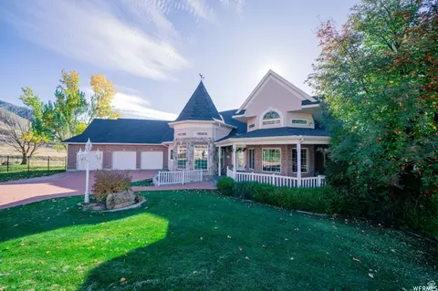Exterior - 1358 Palisade Cir, Logan, UT 84321 photo 1 of 5