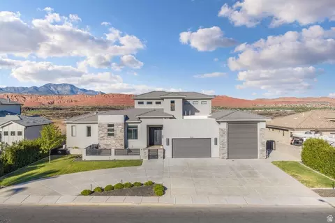 1840 Red Mountain Dr, Santa Clara, UT 84765