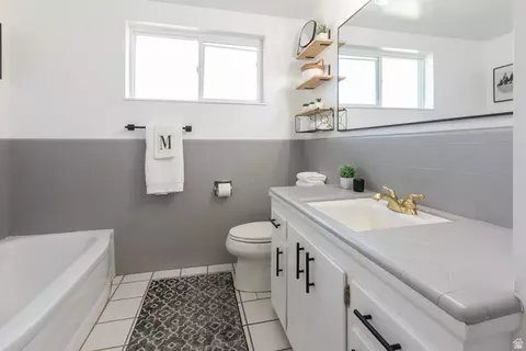 Bath - 246 E 2200 S, Bountiful, UT 84010 photo 2 of 2