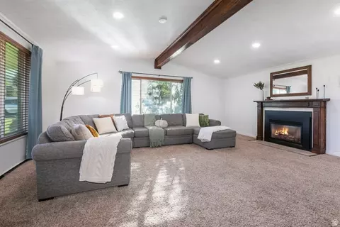 Living - 246 E 2200 S, Bountiful, UT 84010 photo 1 of 2