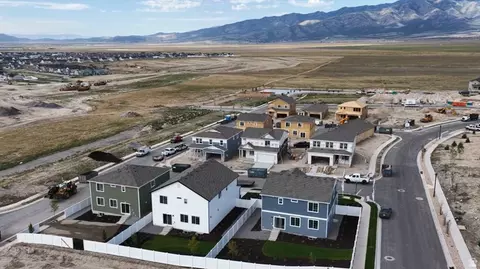 View/Area - 7056 N Cairns Way, Eagle Mountain, UT 84005 photo 1 of 2