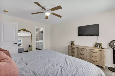 Bedroom - 1719 N 25 E, Layton, UT 84041 photo 2 of 3