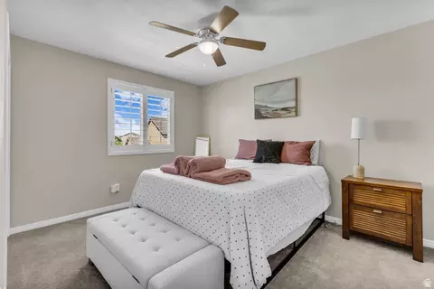 Bedroom - 1719 N 25 E, Layton, UT 84041 photo 3 of 3
