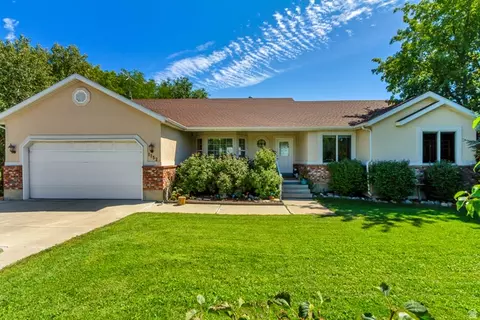 Exterior - 1152 N 100 E, American Fork, UT 84003 photo 2 of 7