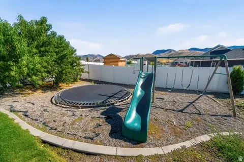 Exterior - 510 N 600 E, Smithfield, UT 84335 photo 8 of 8