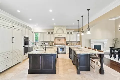 Kitchen - 3149 E 10000 S, Sandy, UT 84092 photo 1 of 4