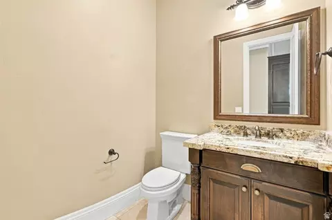 Bath - 3149 E 10000 S, Sandy, UT 84092 photo 1 of 7