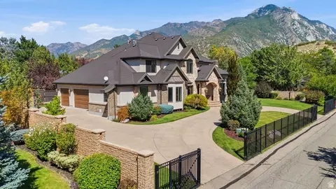 Exterior - 3149 E 10000 S, Sandy, UT 84092 photo 6 of 6