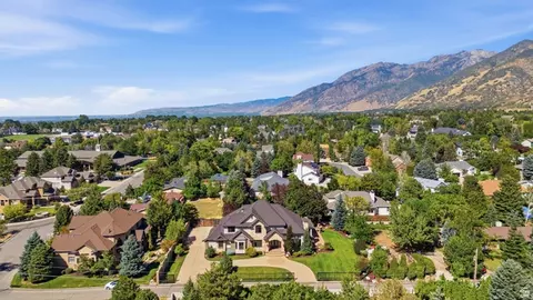 View/Area - 3149 E 10000 S, Sandy, UT 84092 photo 6 of 11