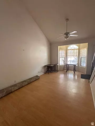 Living - 2240 Evergreen View Ct S, Millcreek, UT 84109 photo 3 of 5