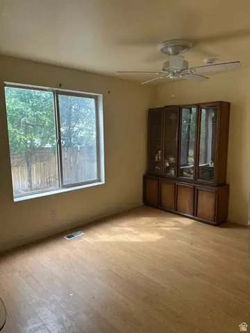Living - 2240 Evergreen View Ct S, Millcreek, UT 84109 photo 1 of 5