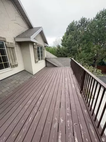 Exterior - 2240 Evergreen View Ct S, Millcreek, UT 84109 photo 5 of 11