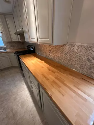 Kitchen - 2240 Evergreen View Ct S, Millcreek, UT 84109 photo 2 of 6