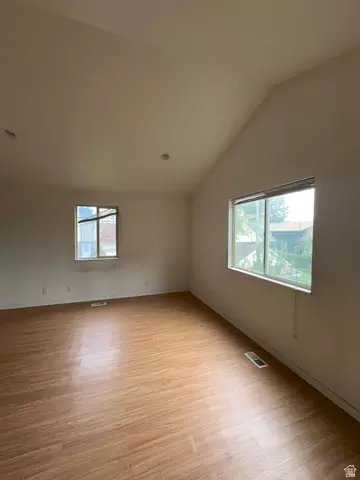 Living - 2240 Evergreen View Ct S, Millcreek, UT 84109 photo 5 of 5