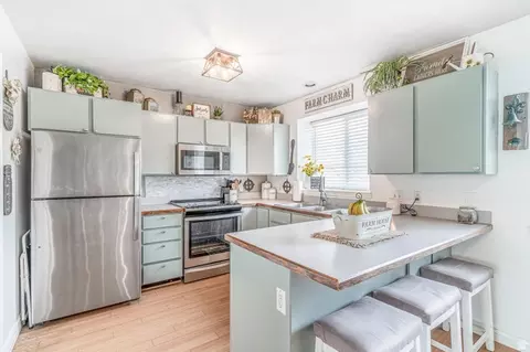 Kitchen - 729 Crestview Dr, Tooele, UT 84074 photo 1 of 1