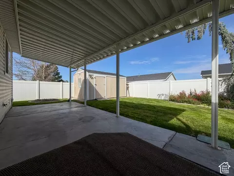 Exterior - 4040 W 5075 S, Roy, UT 84067 photo 7 of 9