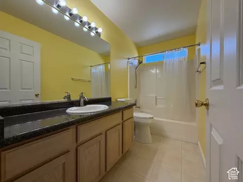 Bath - 4040 W 5075 S, Roy, UT 84067 photo 5 of 5