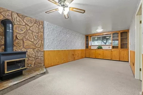 Living - 5822 S 2575 W, Roy, UT 84067 photo 4 of 4
