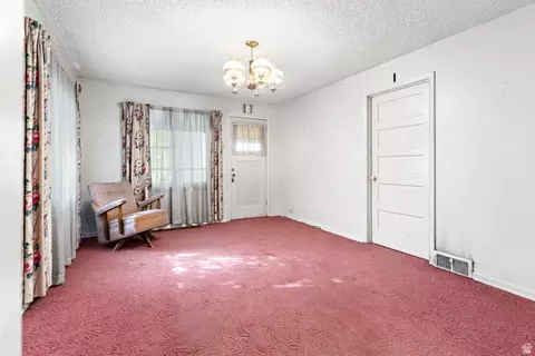 Living - 658 W Wasatch St S, Midvale, UT 84047 photo 1 of 3