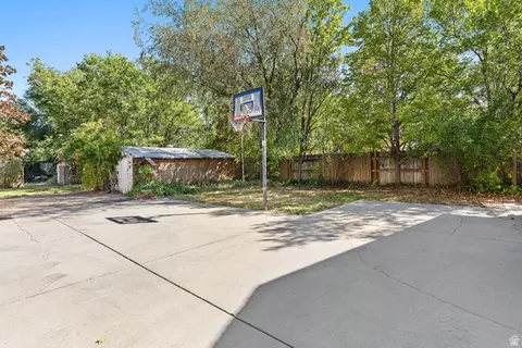 Exterior - 658 W Wasatch St S, Midvale, UT 84047 photo 6 of 15