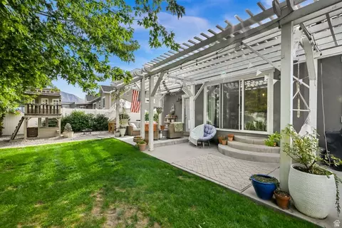 Exterior - 897 S 100 E, Salem, UT 84653 photo 9 of 10