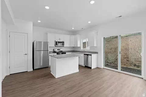 Kitchen - 7222 Slick Rock Way N, Eagle Mountain, UT 84005 photo 2 of 3