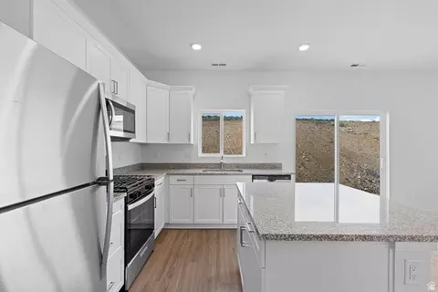 Kitchen - 7222 Slick Rock Way N, Eagle Mountain, UT 84005 photo 3 of 3