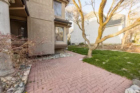 Exterior - 2249 E Gambel Oak Dr S, Sandy, UT 84092 photo 7 of 11