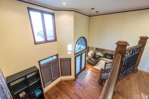 Entry Way - 2249 E Gambel Oak Dr S, Sandy, UT 84092 photo 4 of 5
