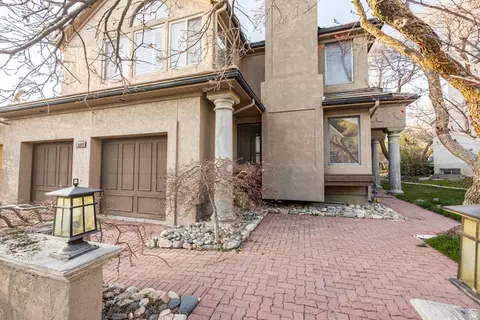 Exterior - 2249 E Gambel Oak Dr S, Sandy, UT 84092 photo 2 of 11
