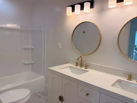 Bath - 2928 S Davis Blvd, Bountiful, UT 84010 photo 1 of 3