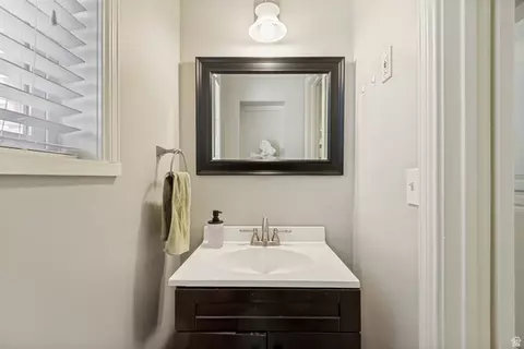 Bath - 808 E Savannah Dr, Sandy, UT 84094 photo 1 of 4