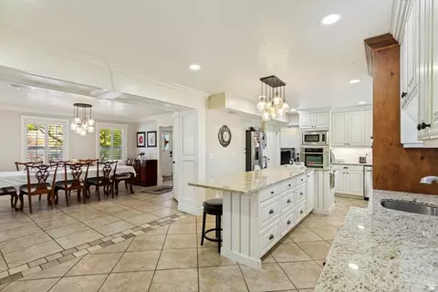 Kitchen - 808 E Savannah Dr, Sandy, UT 84094 photo 1 of 8