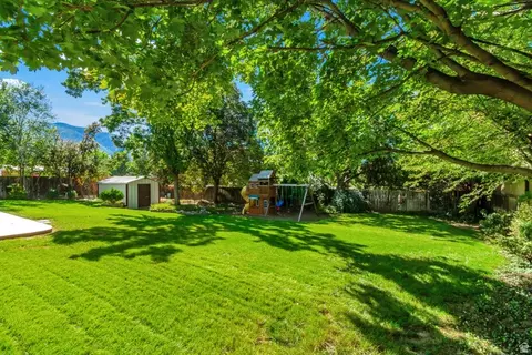 Exterior - 808 E Savannah Dr, Sandy, UT 84094 photo 4 of 11