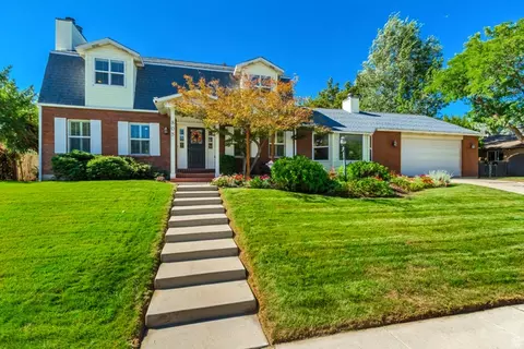 Exterior - 808 E Savannah Dr, Sandy, UT 84094 photo 2 of 11